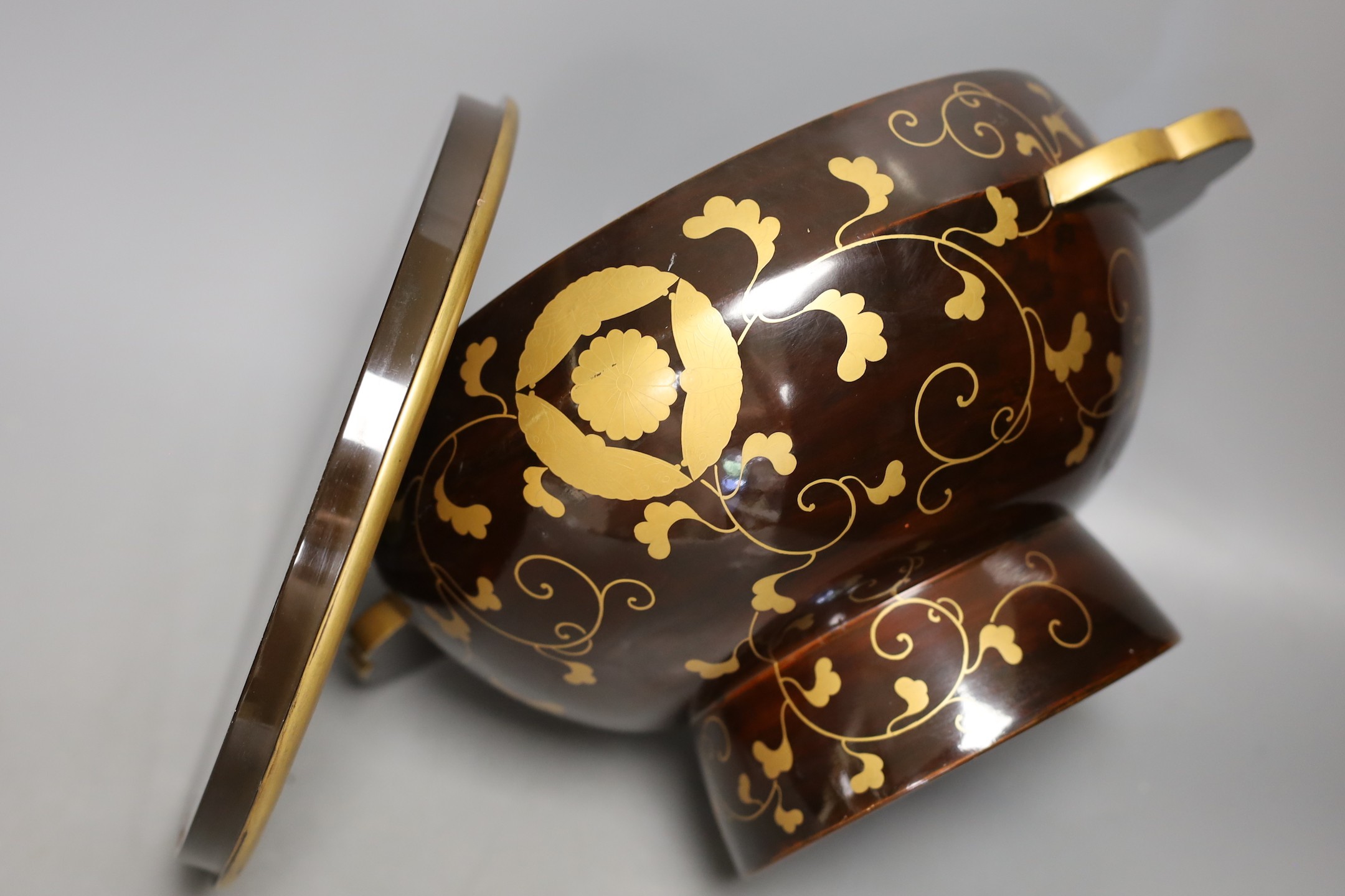 An early 20th century Japanese gilt decorated lacquer bowl and cover